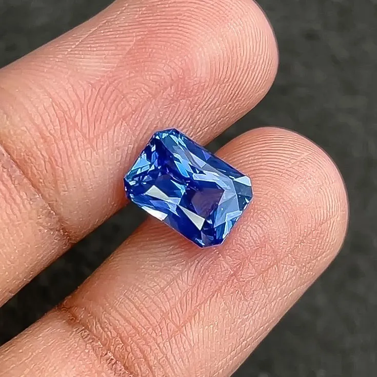 Unheated Sapphire 4.13 ct. - picture 