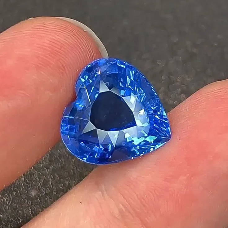 Blue Heart Sapphire 12.20 ct. - picture 