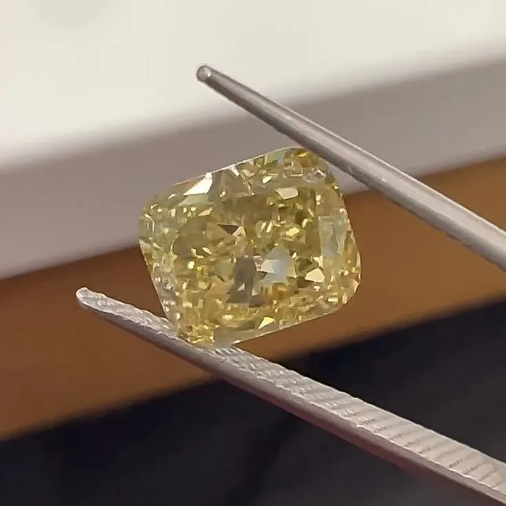 Yellow Cushion Diamond 2.08 ct. - picture 