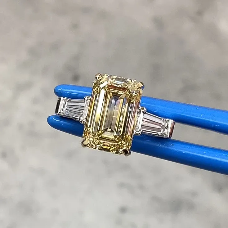 Fancy Brownish Yellow Diamond Ring 4.06 ct.