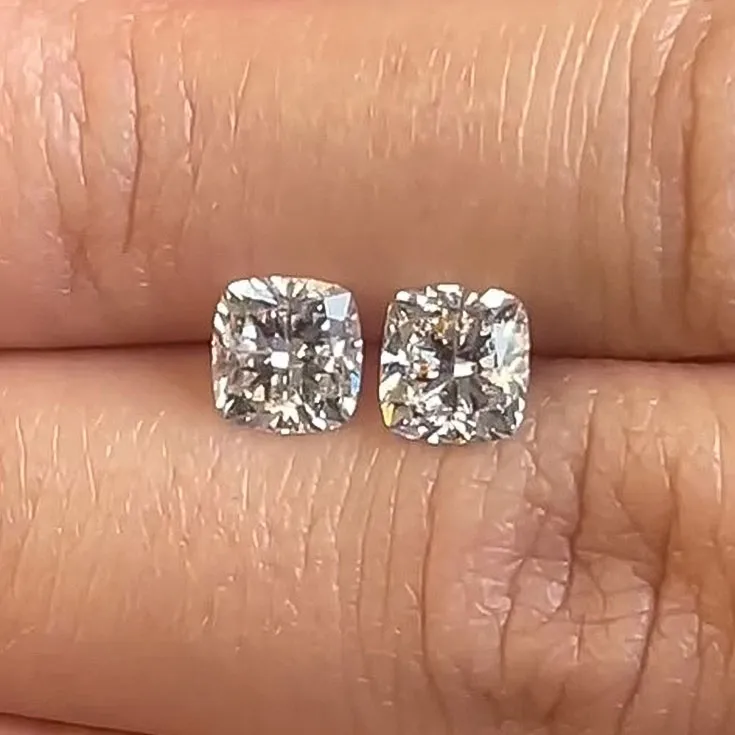 Cushion F Diamond Pair 1.03 ct. & 1.03 ct. - picture 