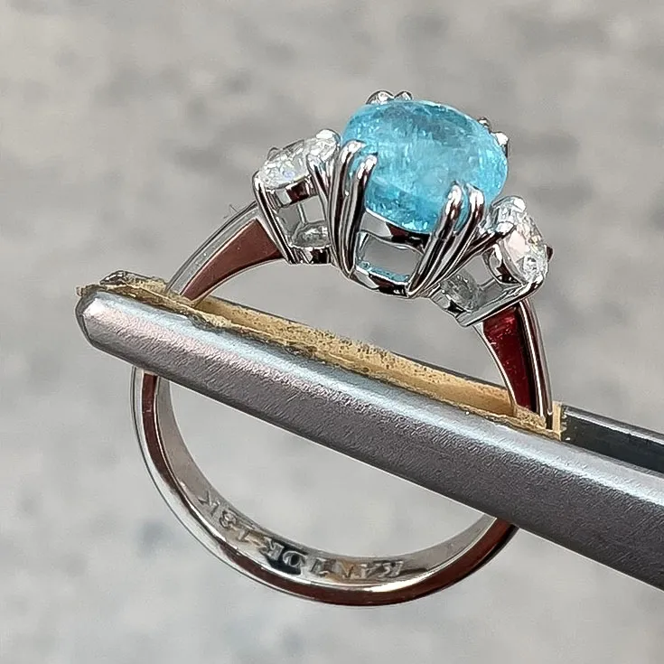 Paraiba Tourmaline Ring with 2.76 ct. and 0.46 ct. Side Diamonds - picture 