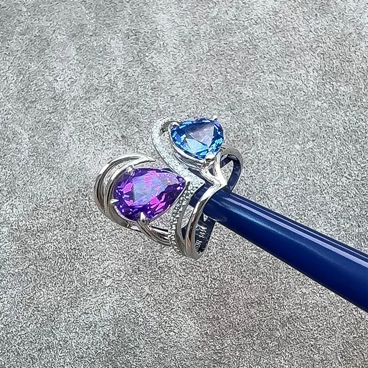 Toi Et Moi Ring with sapphire 2.52ct. and amethyst 2.84ct. - picture 