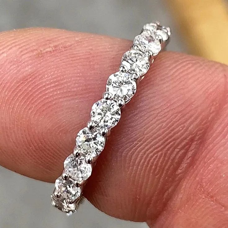 Eternity Ring – 22 Stones, 2.2 Carats Total - picture 