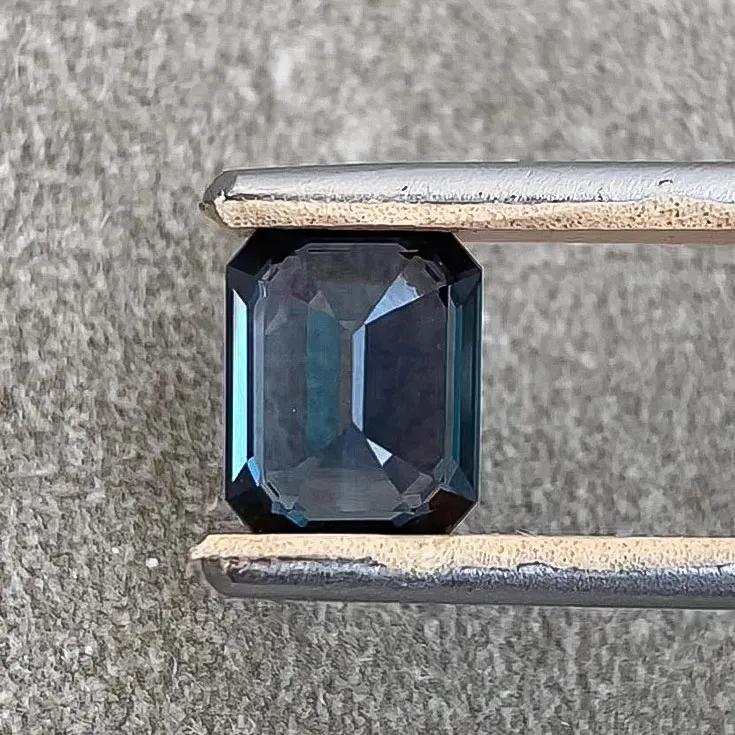 Natural Unheated Deep Blue Spinel 3.4 ct. - picture 