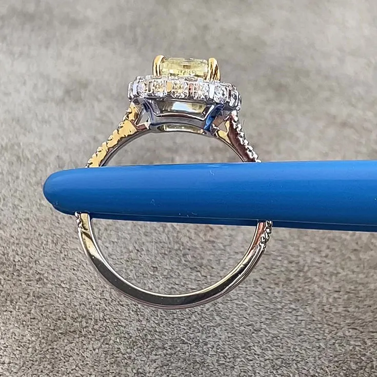 Melee Diamond Ring 1.5 ct. - picture 
