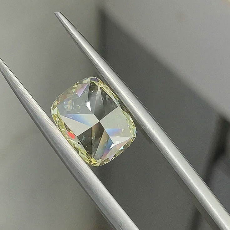 Natural Y to Z Diamond 3.50 ct. - picture 