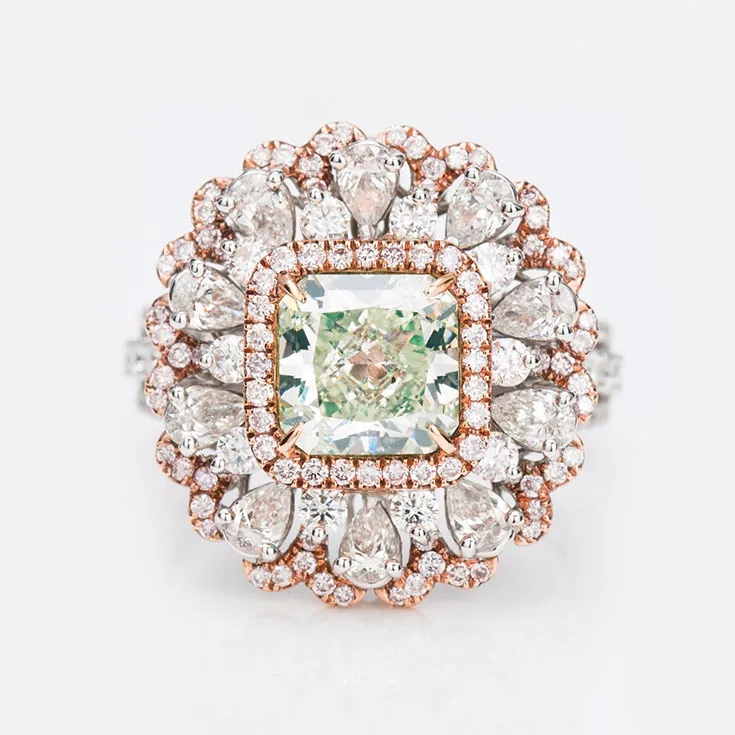 Green Color Diamond Ring 3.22 ct.