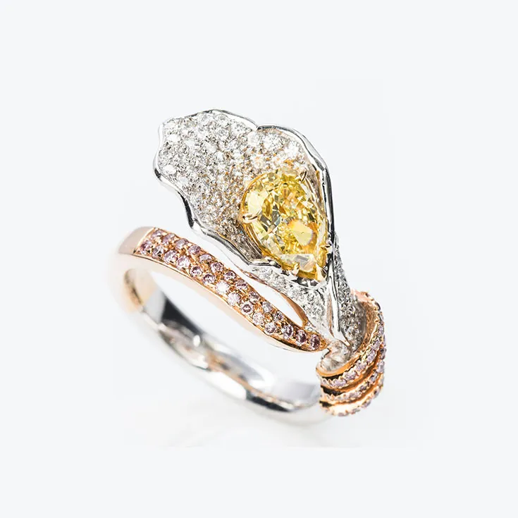 Yellow Color Diamond Ring 2.23 ct.