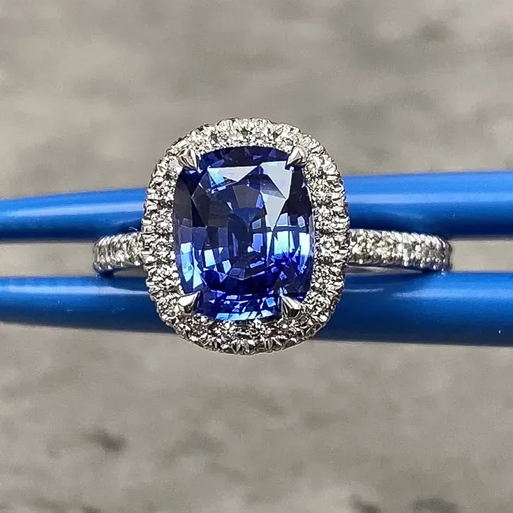 Blue Sapphire Ring 2.23 ct.