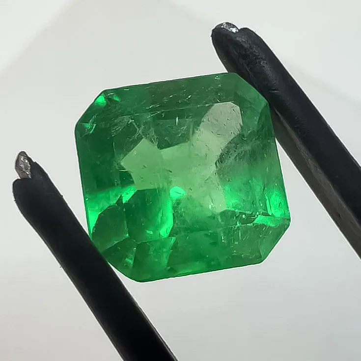Columbia Minor Green Emerald 2.91 ct. & 2.55 ct. - picture 