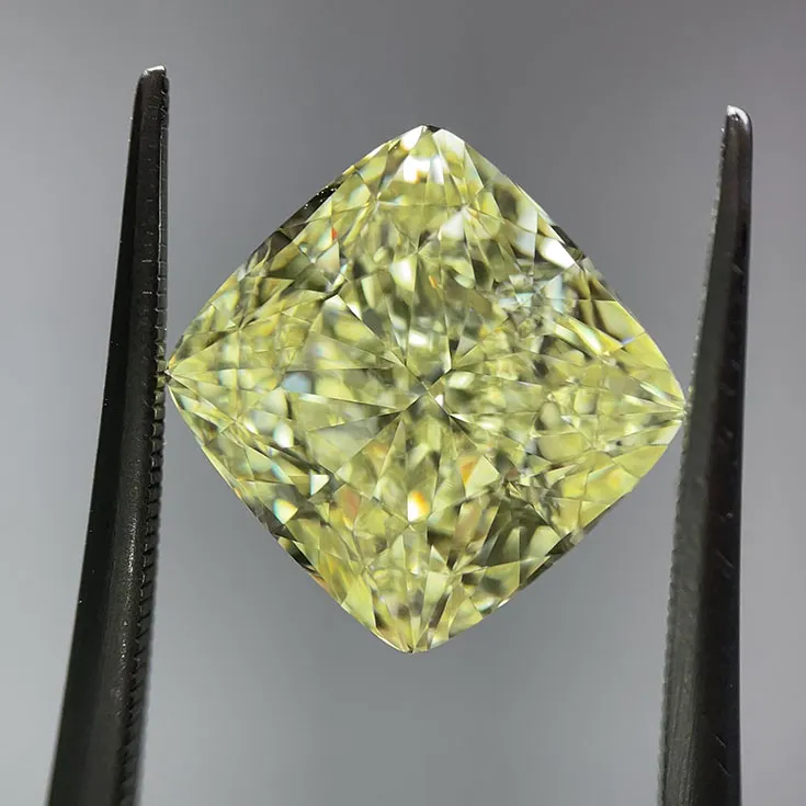Natural Y to Z Diamond 5.09 ct.