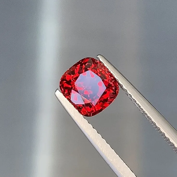 Vibrant Red Spinel 2.11 ct. - picture 