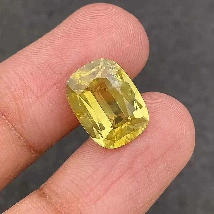 Yellow Chrysoberyl 7.55 ct. - picture 