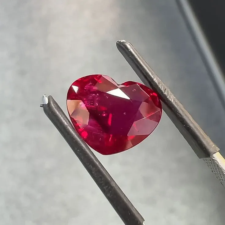 Natural Ruby 5.01 ct. - picture 